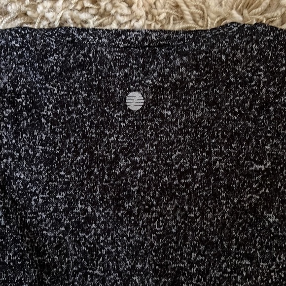 Great condition Zella Girls top - Picture 4 of 4